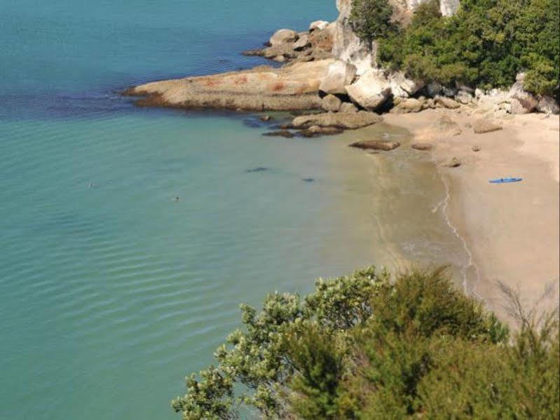 970 Lonely Bay Lodge Cooks Beach Εξωτερικό φωτογραφία